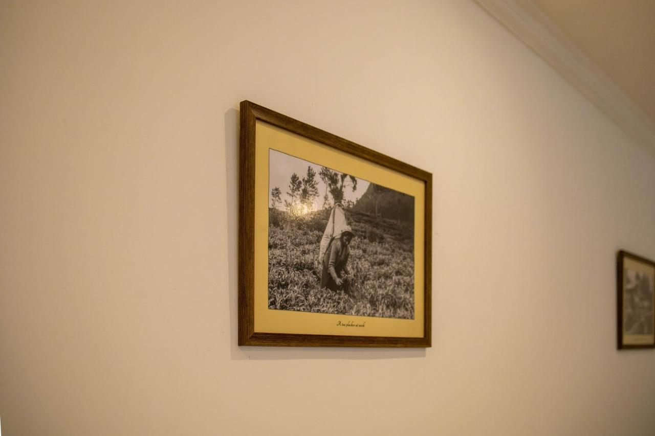 Hotel Ganthera แคนดี้ ภายนอก รูปภาพ